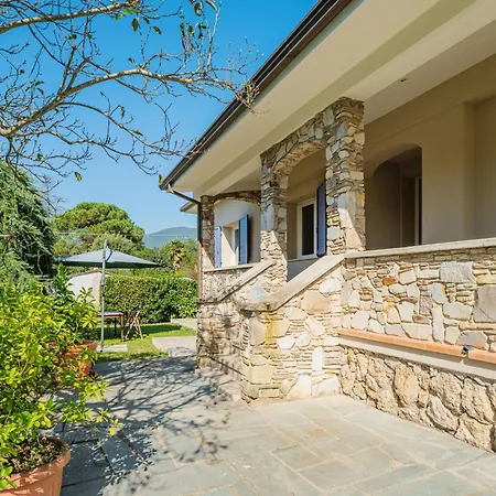 Holiday home Giardino Del Sole By Interhome Camaiore